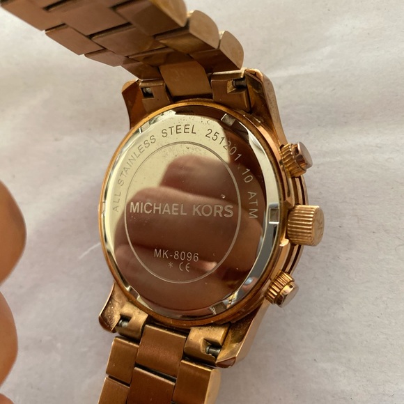 Michael Kors Boyfriend Watch - Picture 2 of 3